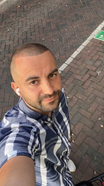 Masstanpro performs massage in Amsterdam, Netherlands - 933898