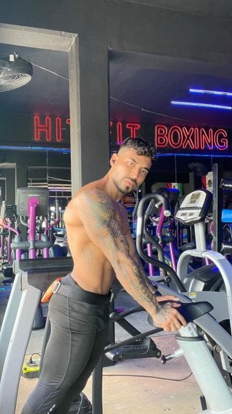 Polothebig performs massage in Jacksonville, FL - 936488