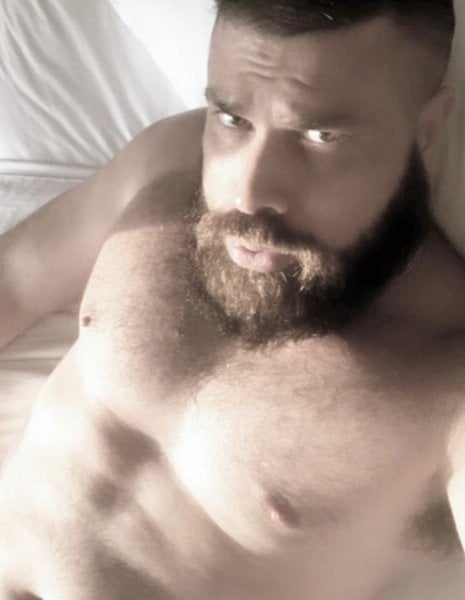 TrophyStud performs massage in West Hollywood, CA - 945744