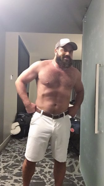 TrophyStud performs massage in West Hollywood, CA - 945753