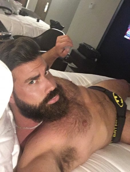 TrophyStud performs massage in West Hollywood, CA - 945762