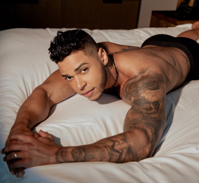 OscarRubDown performs massage in Fort Lauderdale, FL - 922284