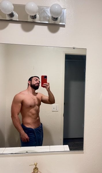 Demian performs massage in San Jose, CA - 923736