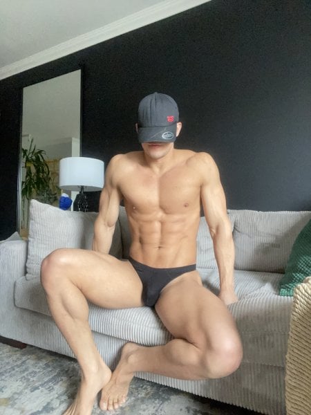 Marcosfitness performs massage in West Hollywood, CA - 916863