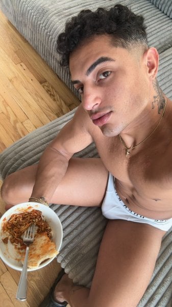 ZaynXXX performs massage in Manhattan, NY - 930535