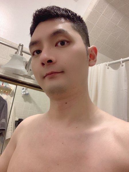 Michaelwang performs massage in New York City, NY - 916311