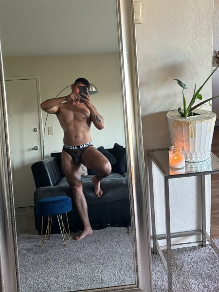 Santiii performs massage in San Jose, CA - 923902