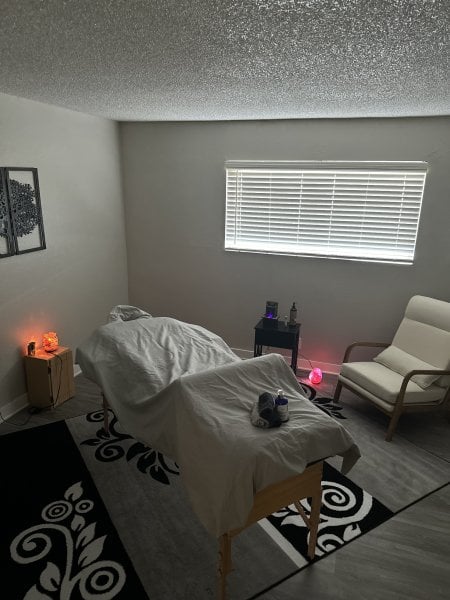 JoshZim performs massage in Omaha, NE - 926301