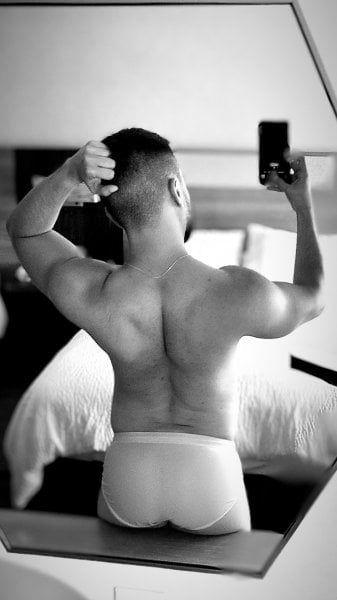 Mathiascorrales performs massage in San Jose, CA - 942129