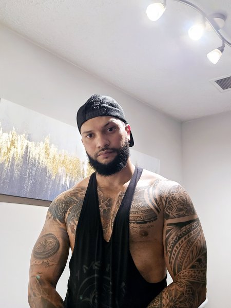 Vitoriomasseur performs massage in Atlanta, GA - 929372