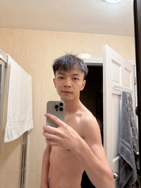 Seanzhang performs massage in New York City, NY - 933913