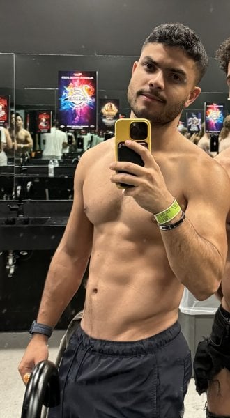 JALEJANDRO performs massage in Washington, DC - 919823