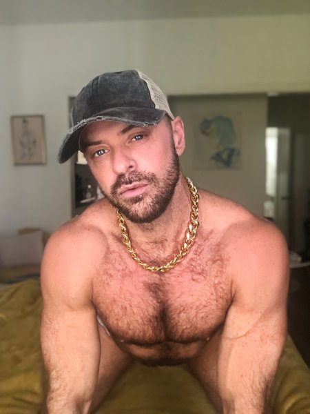 DaddyJackAndy performs massage in West Hollywood, CA - 930166