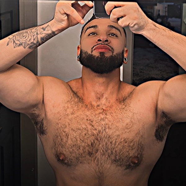 JayyScruff performs massage in West Hollywood, CA - 941954