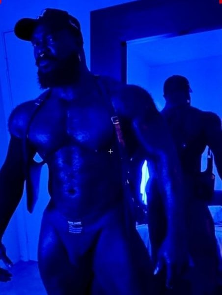 BlackFurNMuscle performs massage in Manhattan, NY - 929472