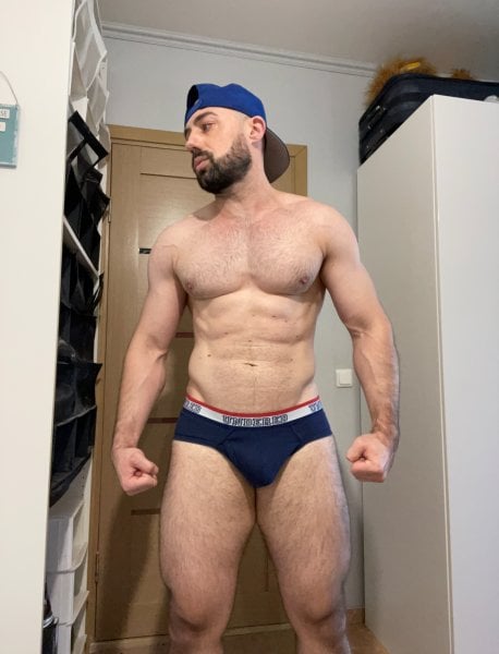 czech_jock performs massage in Detroit, MI - 941175