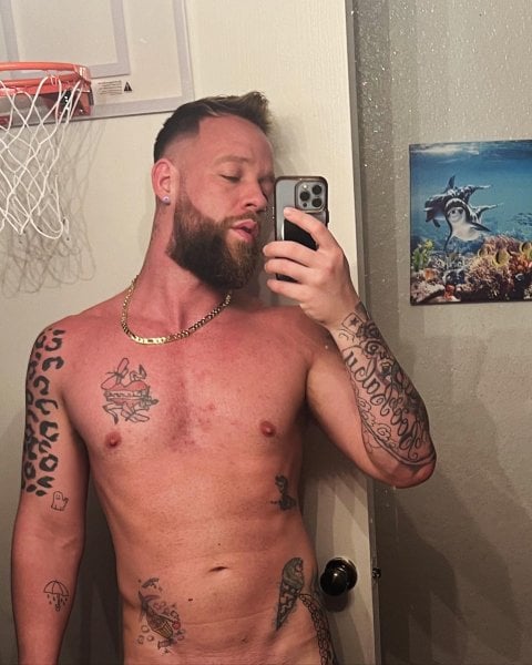 JaxsonNight performs massage in Clearwater, FL - 919584