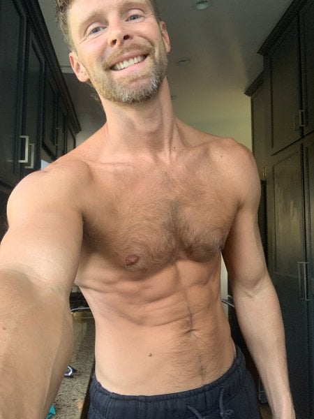 BenGood performs massage in Los Angeles, CA - 932671