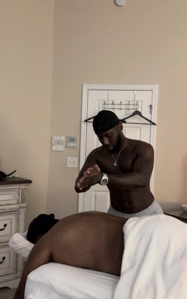 TMagichandz performs massage in Jacksonville, FL - 944095