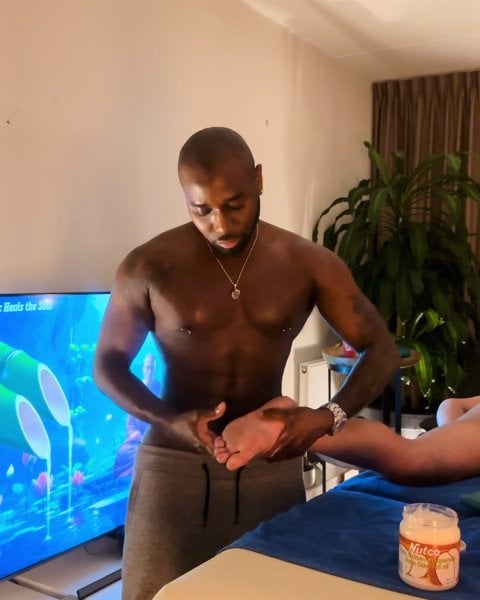 TMagichandz performs massage in Jacksonville, FL - 939558