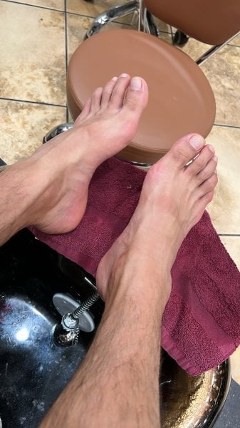 Danilo performs massage in Birmingham, AL - 925281