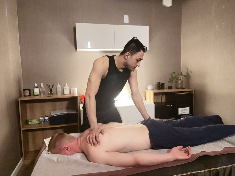 MauricioBr performs massage in New York City, NY - 959270