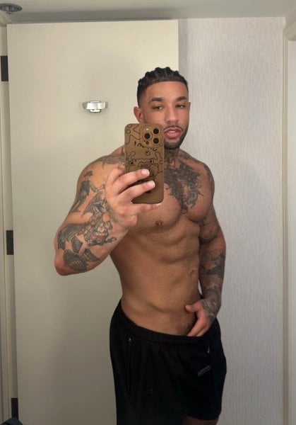 FrenchDaddy performs massage in Miami, FL - 960938