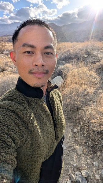 TravisVuong performs massage in Palm Springs, CA - 970859