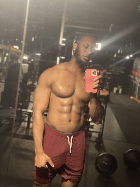 JacobPHL performs massage in Philadelphia, PA - 952827