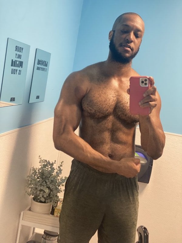 JacobPHL performs massage in Philadelphia, PA - 972774