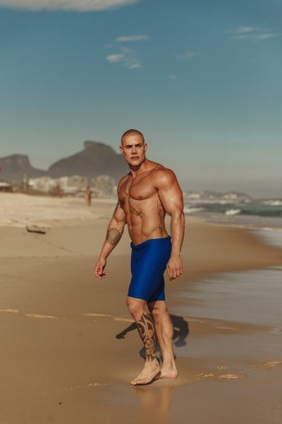 PedroMuscle performs massage in New York City, NY - 968998