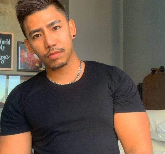 Tytonn performs massage in Manhattan, NY - 979088