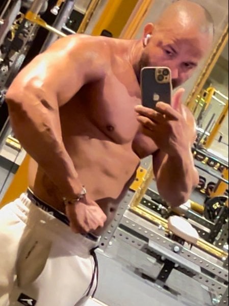 GERALD_MASTER performs massage in Madrid, Spain - 951636