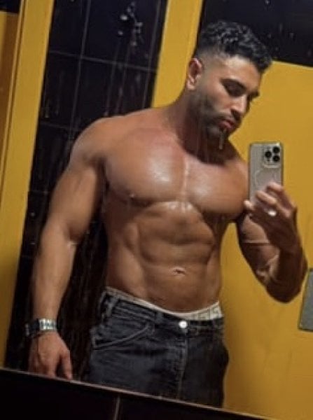 Andresfitness performs massage in Boston, MA - 981051