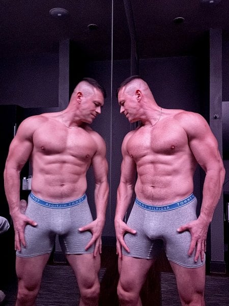 Michael_fit performs massage in New York City, NY - 968133