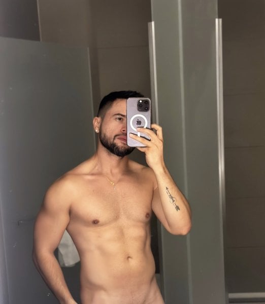 Mathiascorrales performs massage in San Jose, CA - 953645