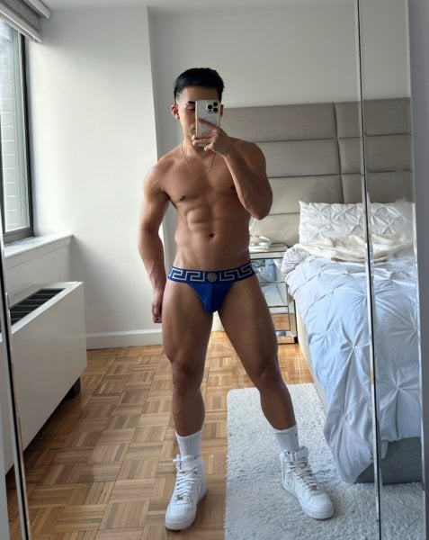 Sebas_fit performs massage in Manhattan, NY - 974940