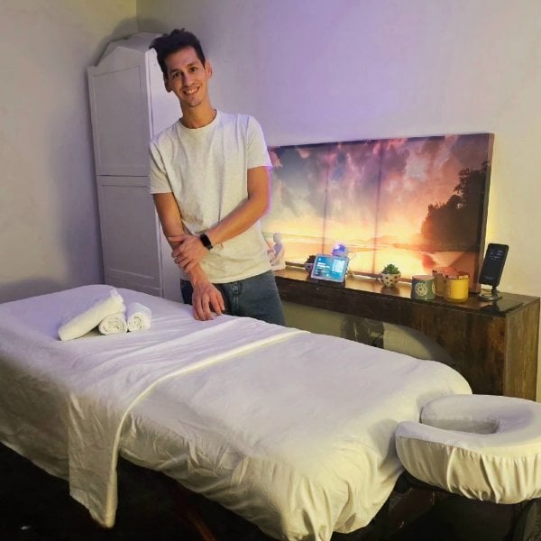 XDino performs massage in Washington, DC - 955312