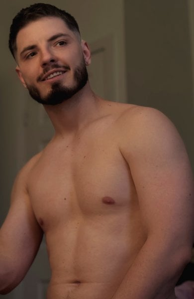 Alexandr_Moscow performs massage in Manhattan, NY - 982217