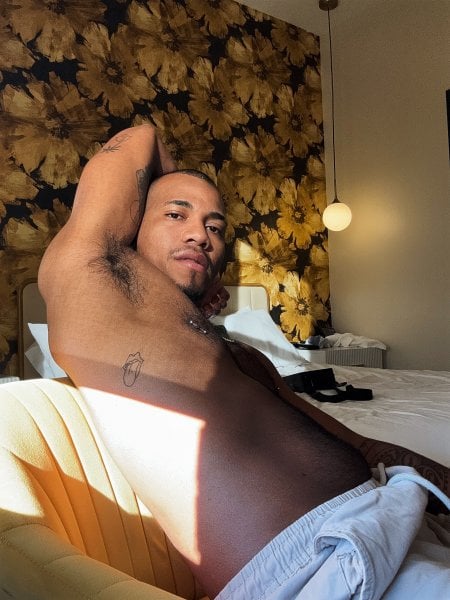 Kevinblacktop performs massage in West Hollywood, CA - 979890