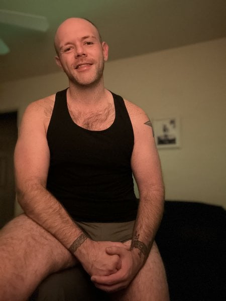 BearlyMilo performs massage in Greensboro, NC - 954341