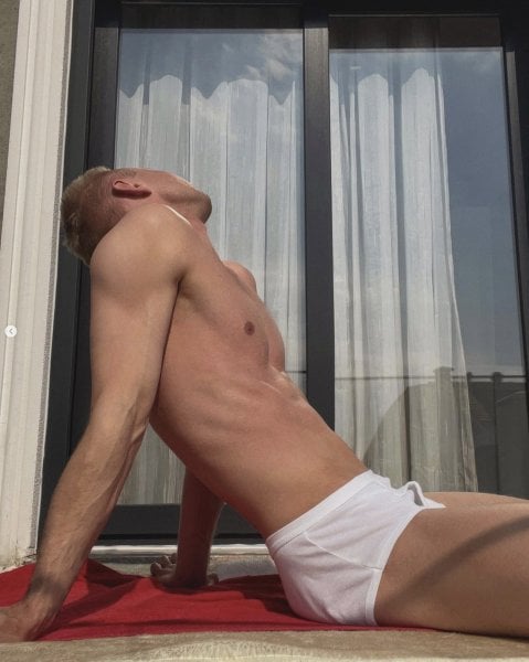 DimitriBlond performs massage in Washington, DC - 953469