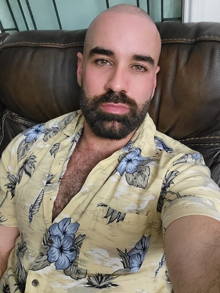 MichaelSobe performs massage in Miami, FL - 975220