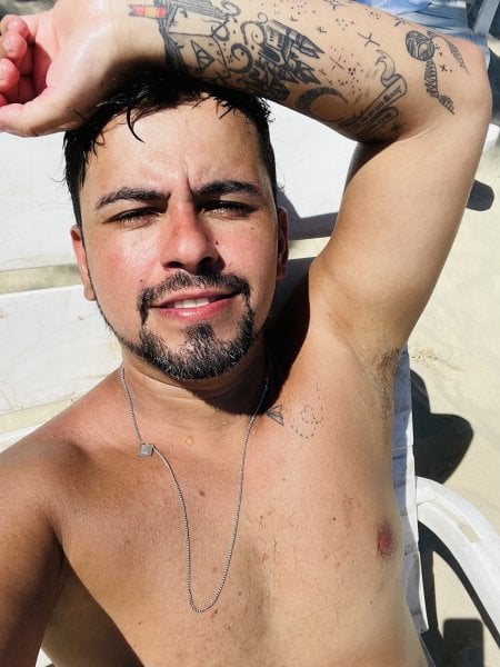 Bruninho performs massage in Miami, FL - 970499