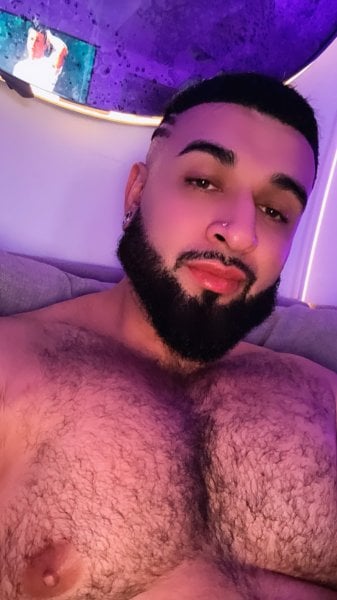 JayyScruff performs massage in West Hollywood, CA - 970745