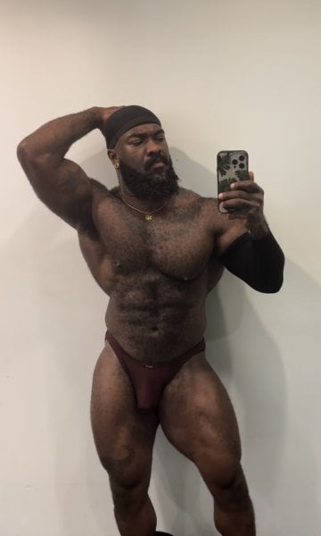 BlackFurNMuscle performs massage in Manhattan, NY - 960271