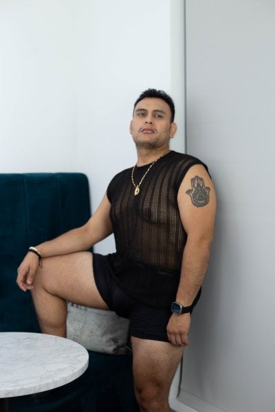 Candelotrujillo performs massage in Austin, TX - 959666