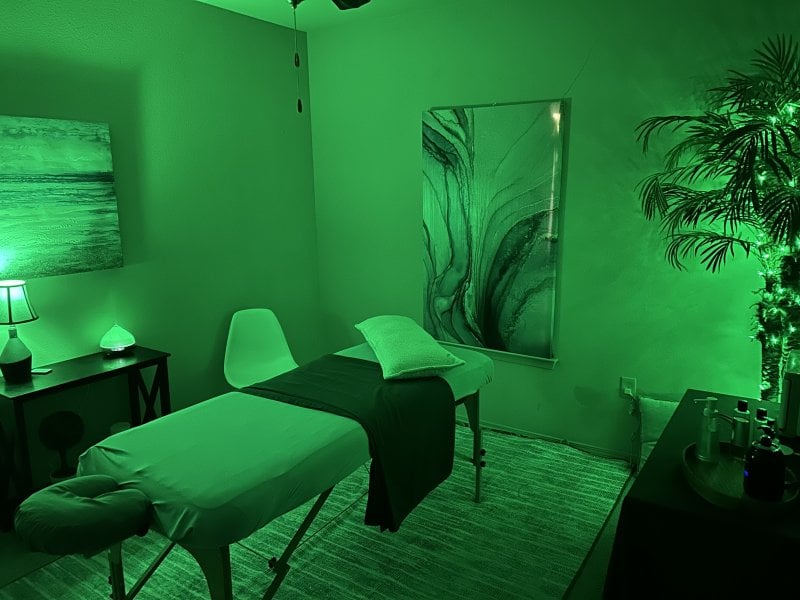 DiscreetOz performs massage in Oklahoma City, OK - 983170