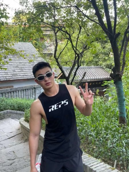 Gaiwenchen performs massage in Austin, TX - 950812