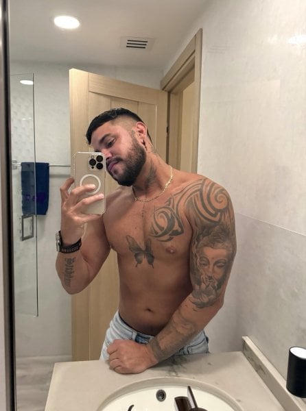 Dannielxxl performs massage in Orlando, FL - 961150